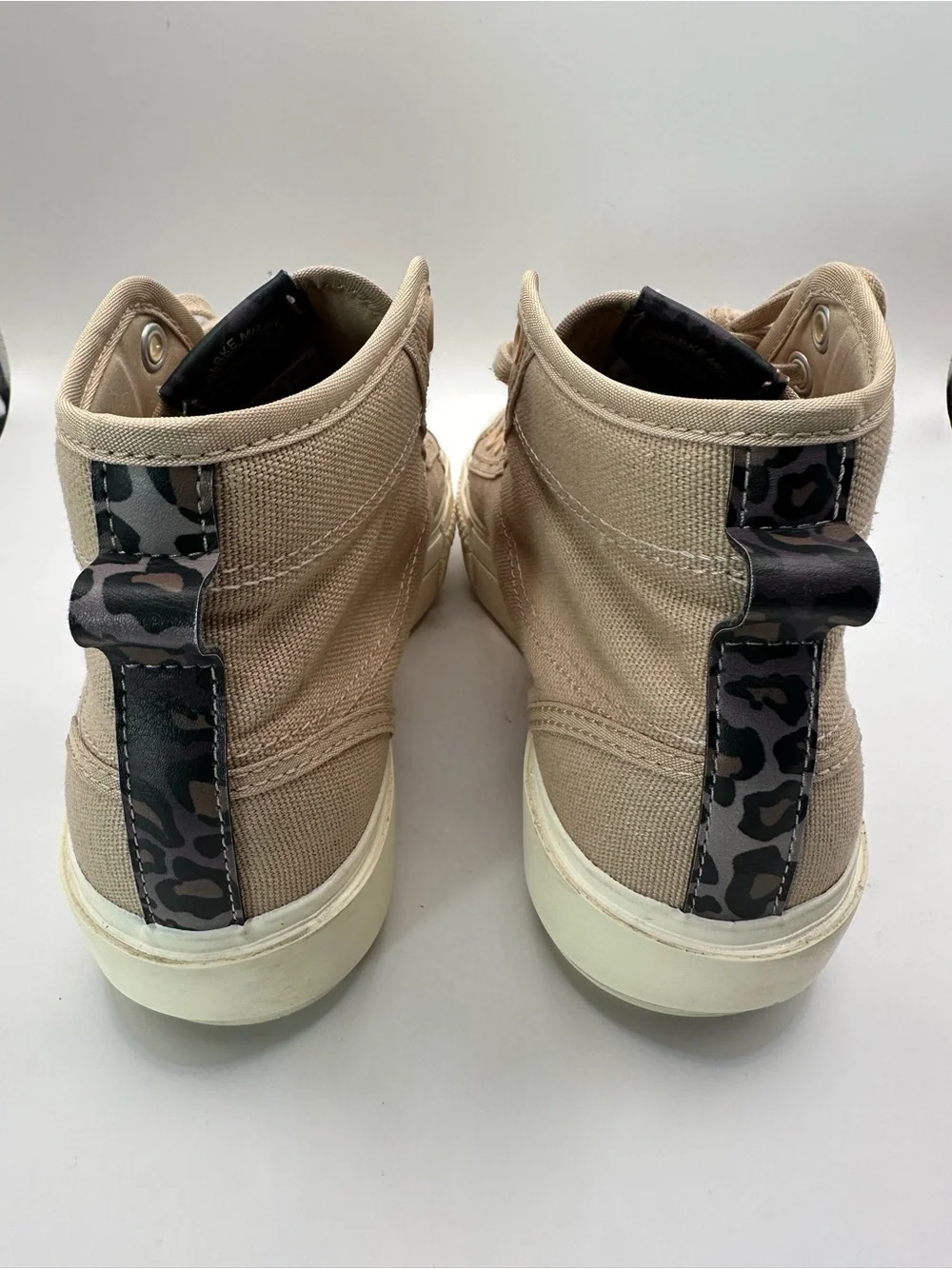 Adidas Women High-Top Sneakers in Beige/Tan